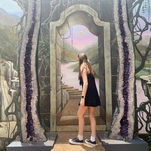 Meet your Posher, Amelia